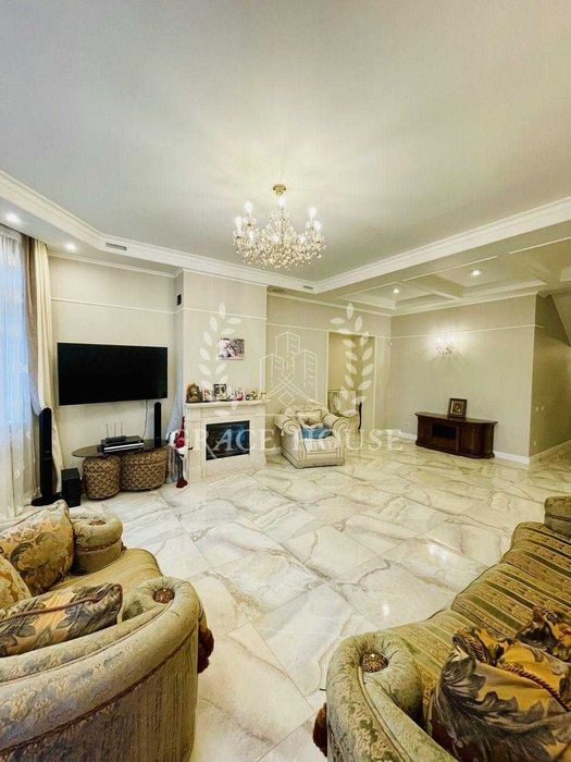 Продажа дома с ремонтом Чапаевка Вита-Литовская Конча-Заспа 4 спальни