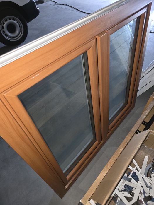 Nowe okno pcv 1200x1100 zewnętrznie okleina