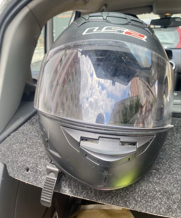 Capacete Ls2 para despachar