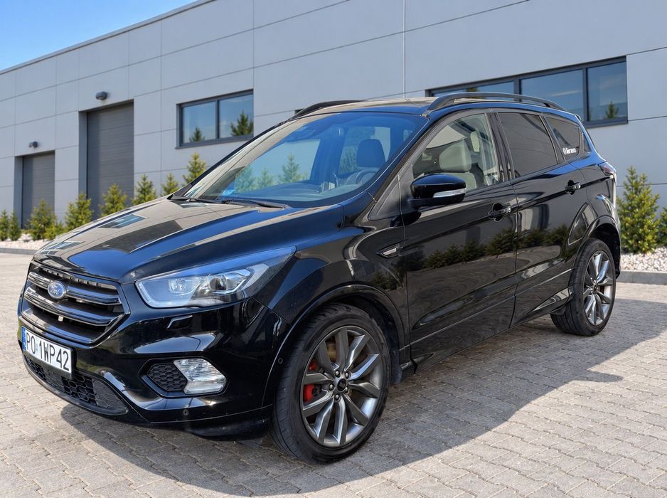 Ford Kuga Ford Kuga 242 km (177kw) , bezwypadkowy.