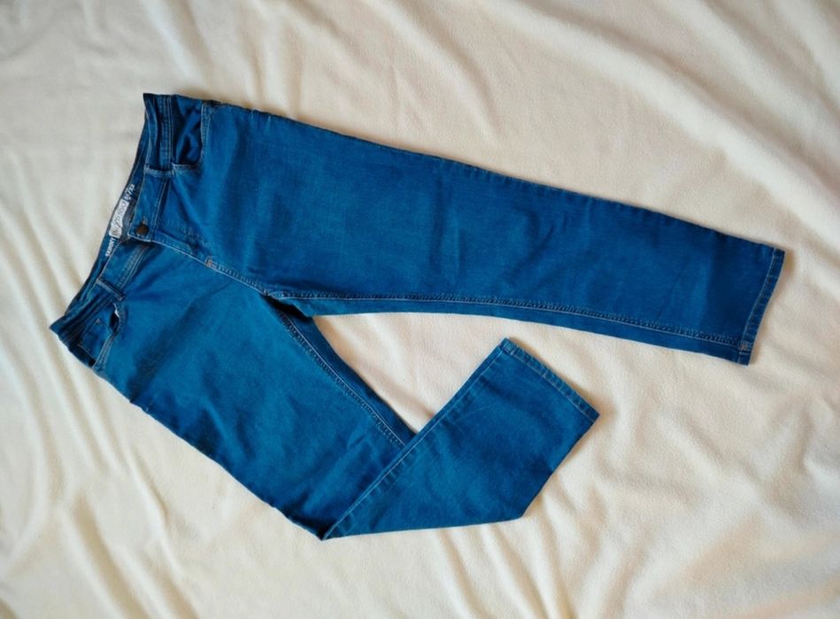 Spodnie jeansy rozm 34