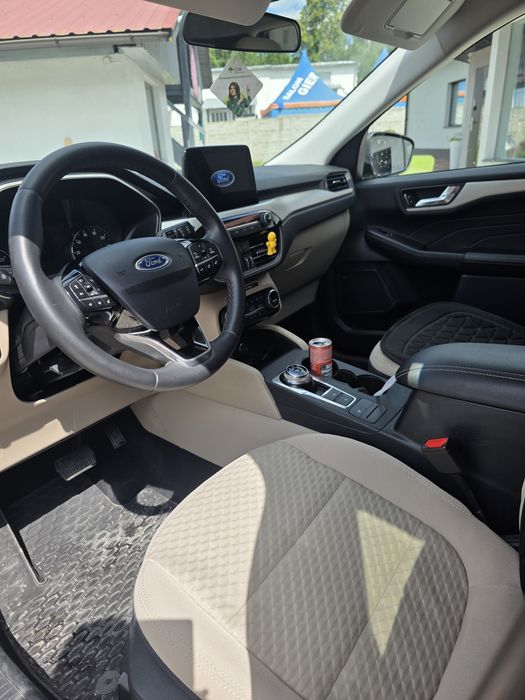 Ford Escape hybryda 80tys.przeb