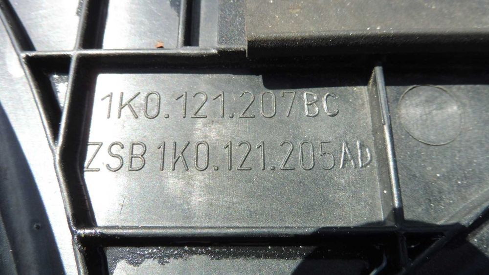 VW SEAT SKODA AUDI Wentylator  Obudowa 1K0.1212.07BC