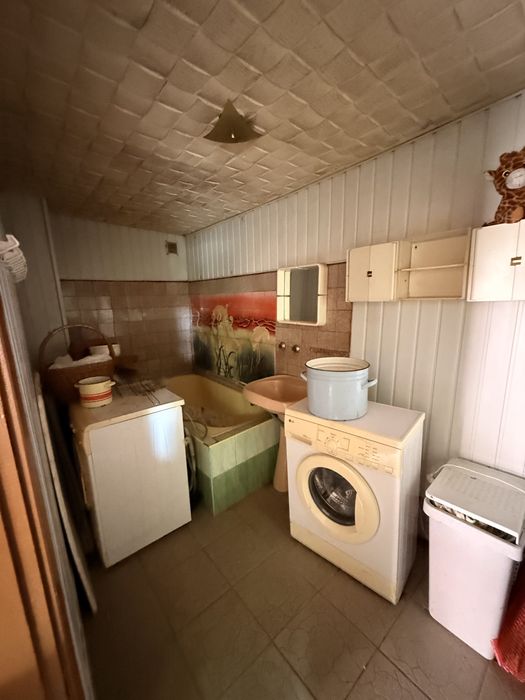 Продаж будинку в Холмоку