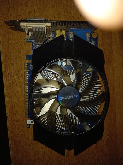 Компютер i3 4130 / ddr3  2x8Gb / gtx650 1Gb / ssd 256