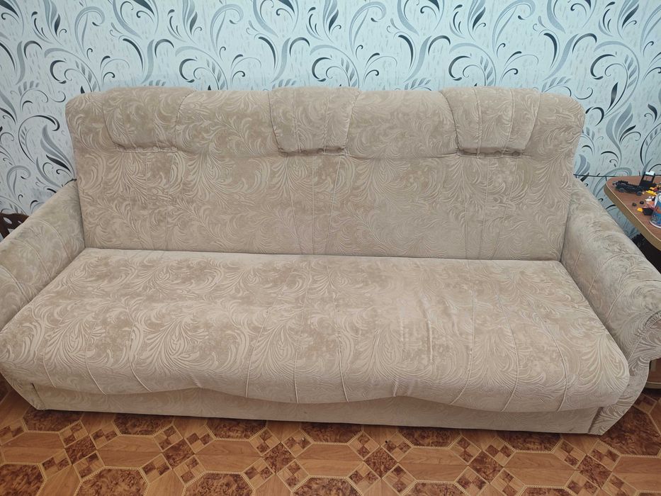 Диван раскладной б/у
