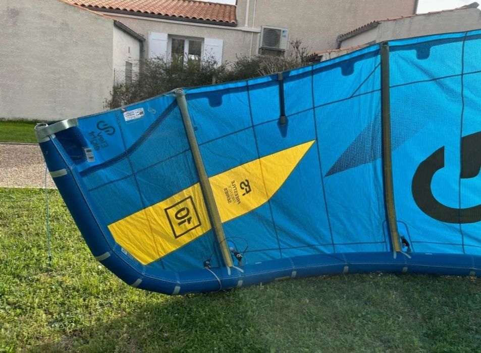Kitesurf Eleveight FS 2022 10m