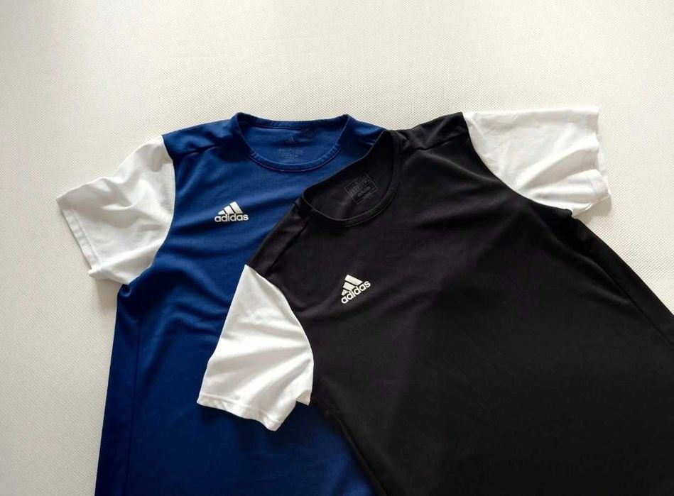 T-shirts desporto Adidas