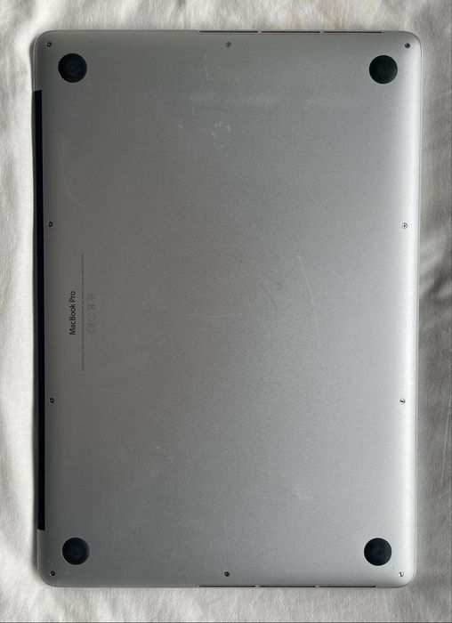 MacBook Pro 15'' (Mid-2015) - Fully Functional64862809607426122