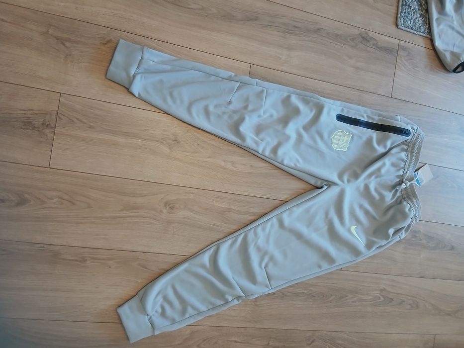 Nike tech fleece FC Barcelona