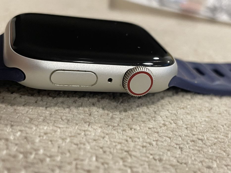 Apple watch SE GPS+Cellular