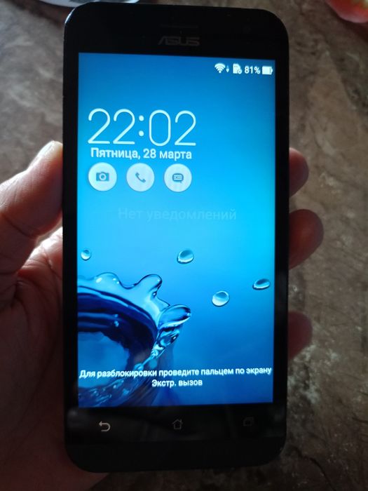 Asus ZOOD смартфон