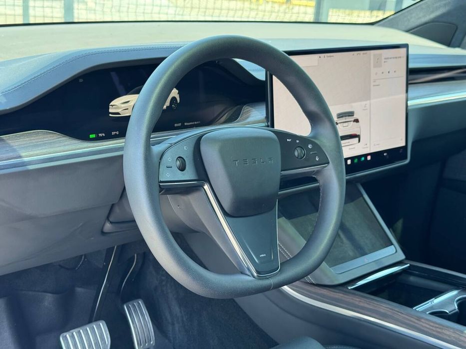 Tesla Model X long range 2022 freshauto