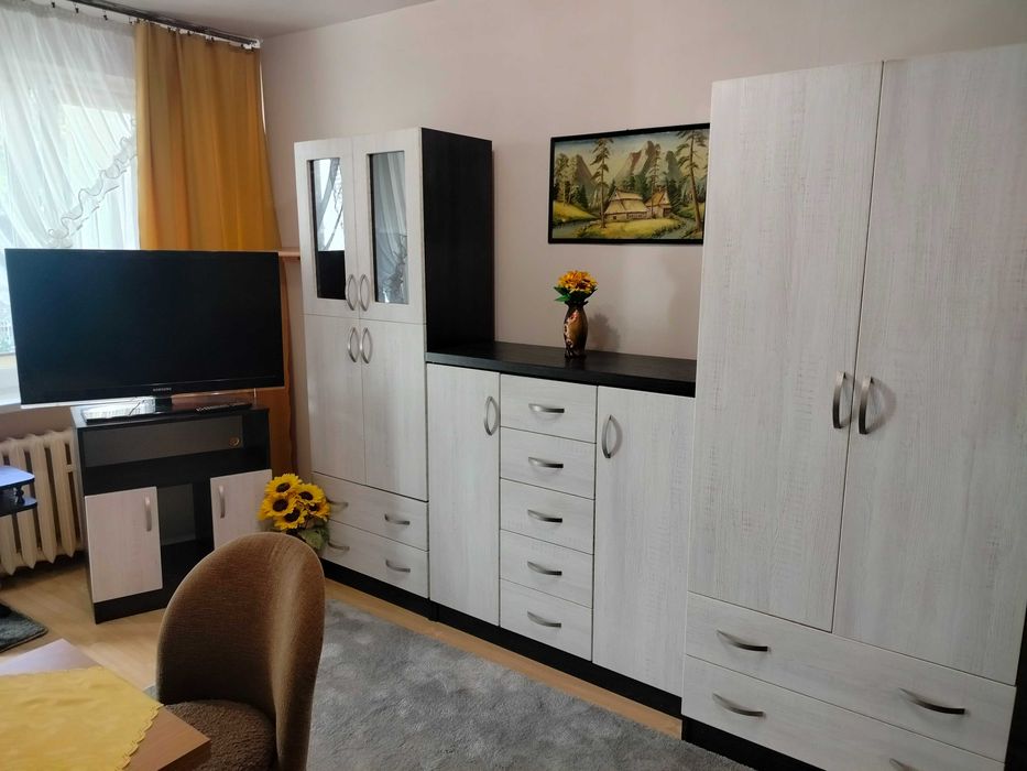 REZERWACJA Do wynajęcia od zaraz mieszkanie  36,45m2 na I piętrze,  2-pokojowe, z balkonem w Inowrocławiu, "serce" Os. Rąbin, ul. Kusocińskiego