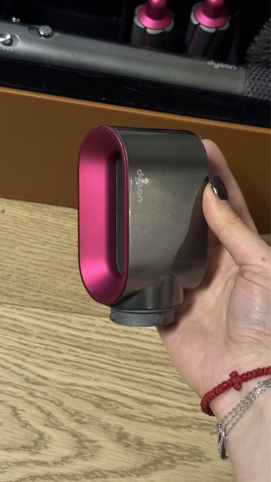 Dyson airwrap рожевий