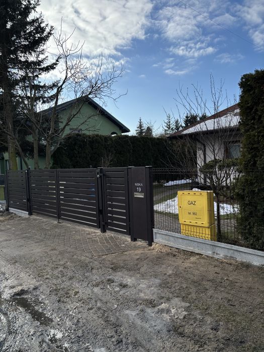 Bramy przesuwne/dwuskrzydłowe