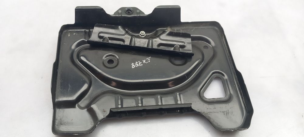 Base / caixa da bateria MERCEDES-BENZ Classe E (W212)