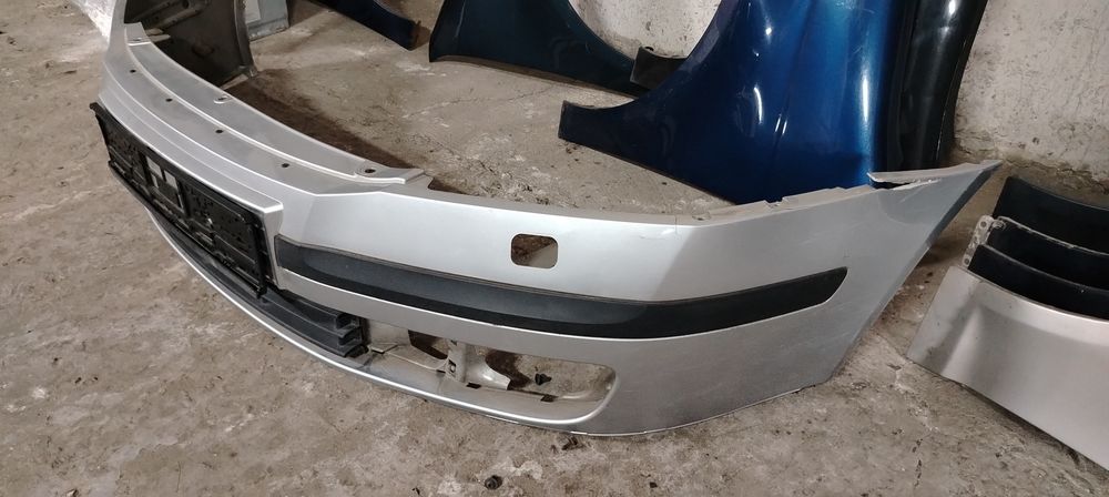 Передній бампер шкода а5  skoda a5