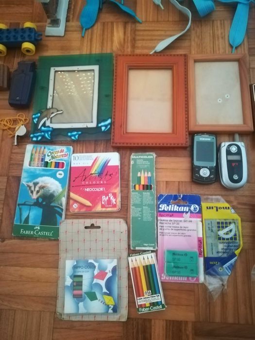 Lote de vários artigos