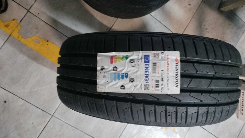 4 Jantes  Mercedes A170  de 15"  5x112 mais pneus w168 Avantgard