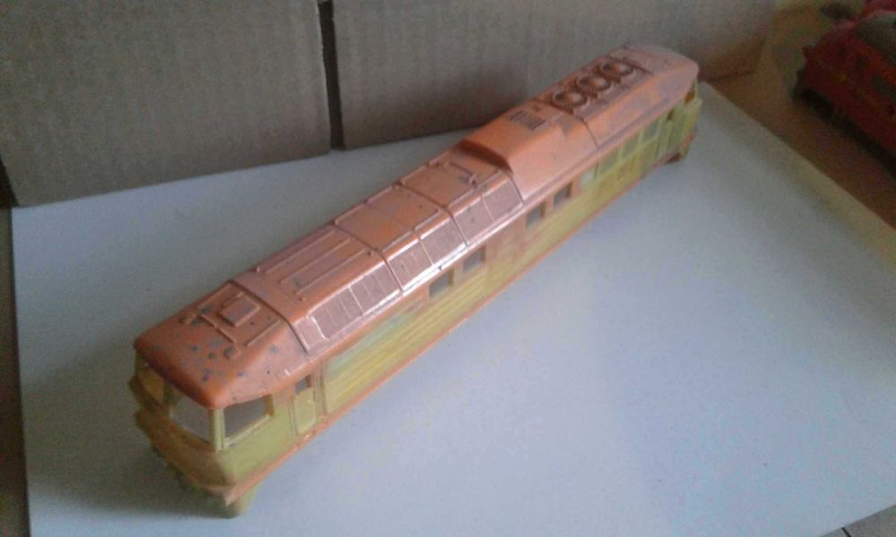 Obudowa BR130 PIKO w skali 1:87