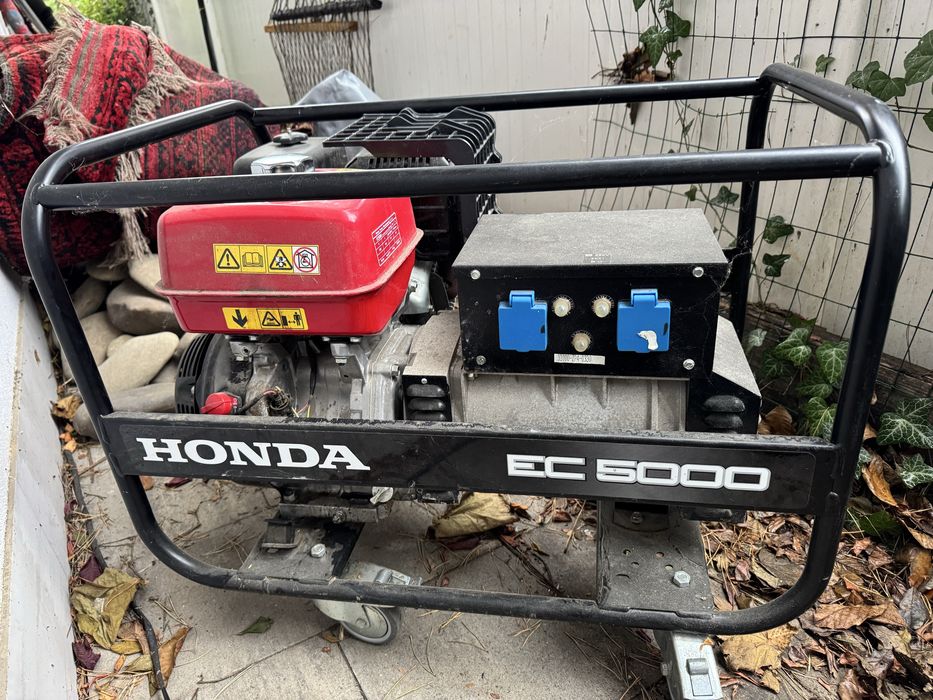 Генератор HONDA EC 5000