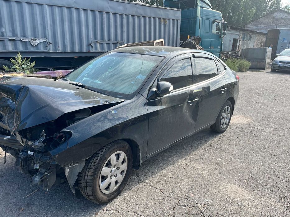Hyundai Elantra 2011