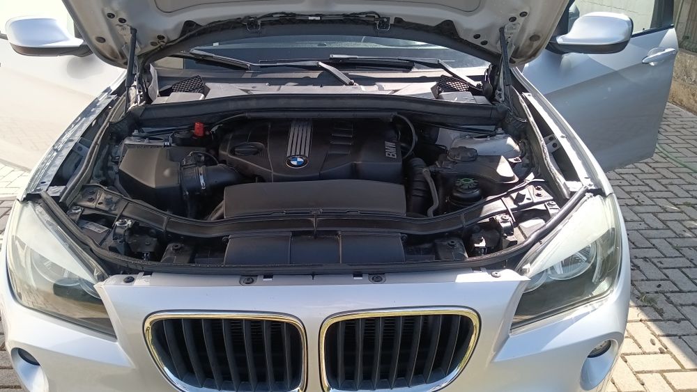 Bmw x1 18d ano2010