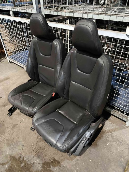 Conjunto de bancos VOLVO S60 II (134)