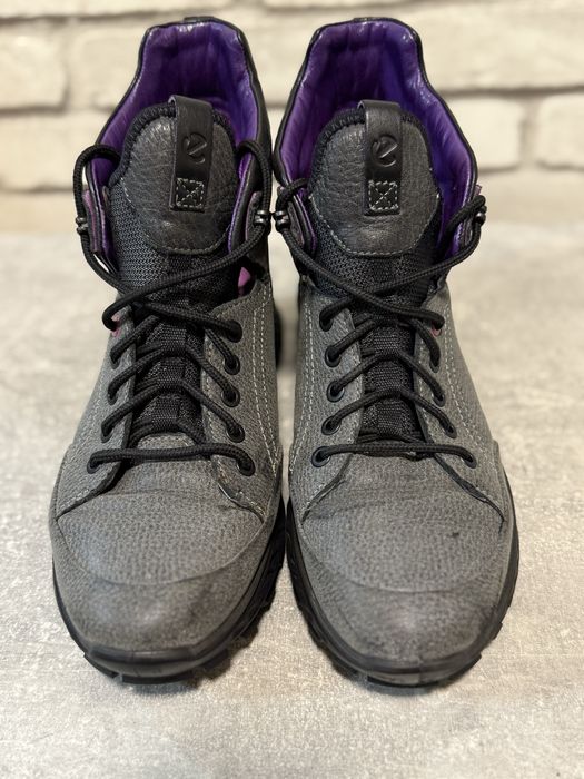 Кожаные деми ботинки Ecco 39 р