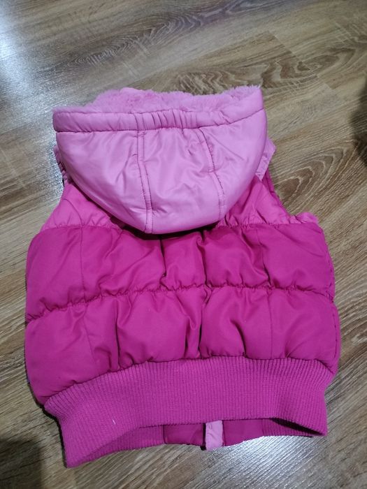 3 Bezrękawniki dla dziewczynki 104