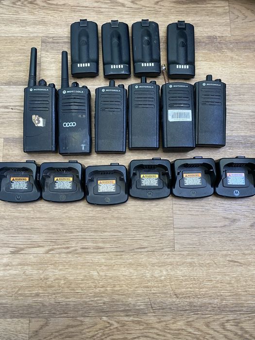 Рація радіостанція  Motorola XT225