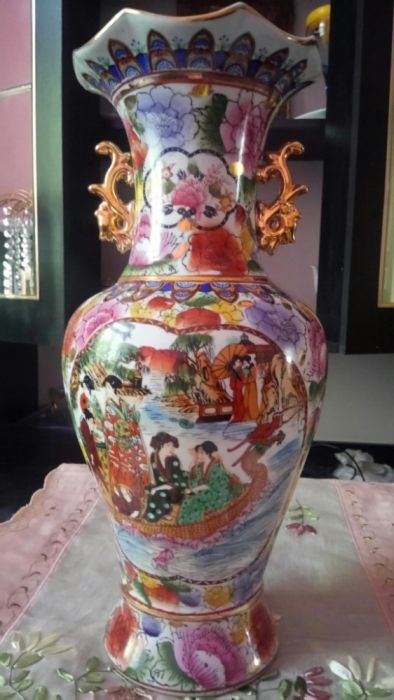 Ваза Китайский Фарфор.
