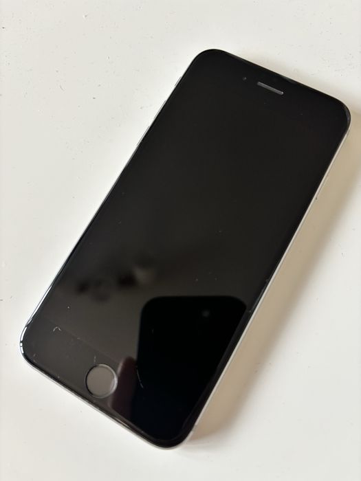 iPhone 6s 64gb (bardzo dobry stan)