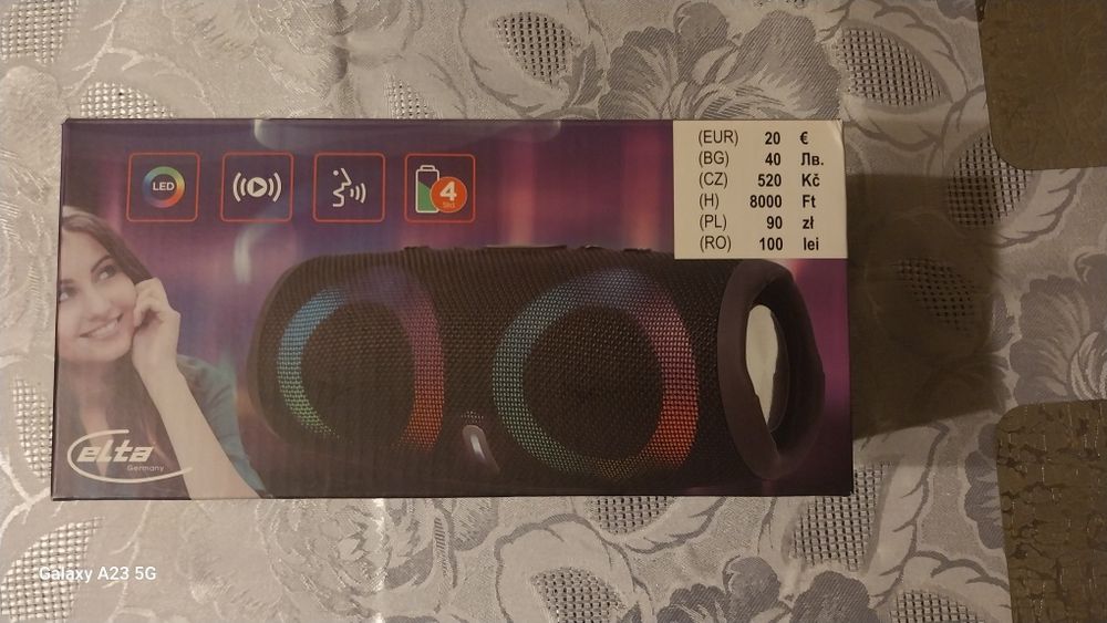 Głośnik bluetooth LED