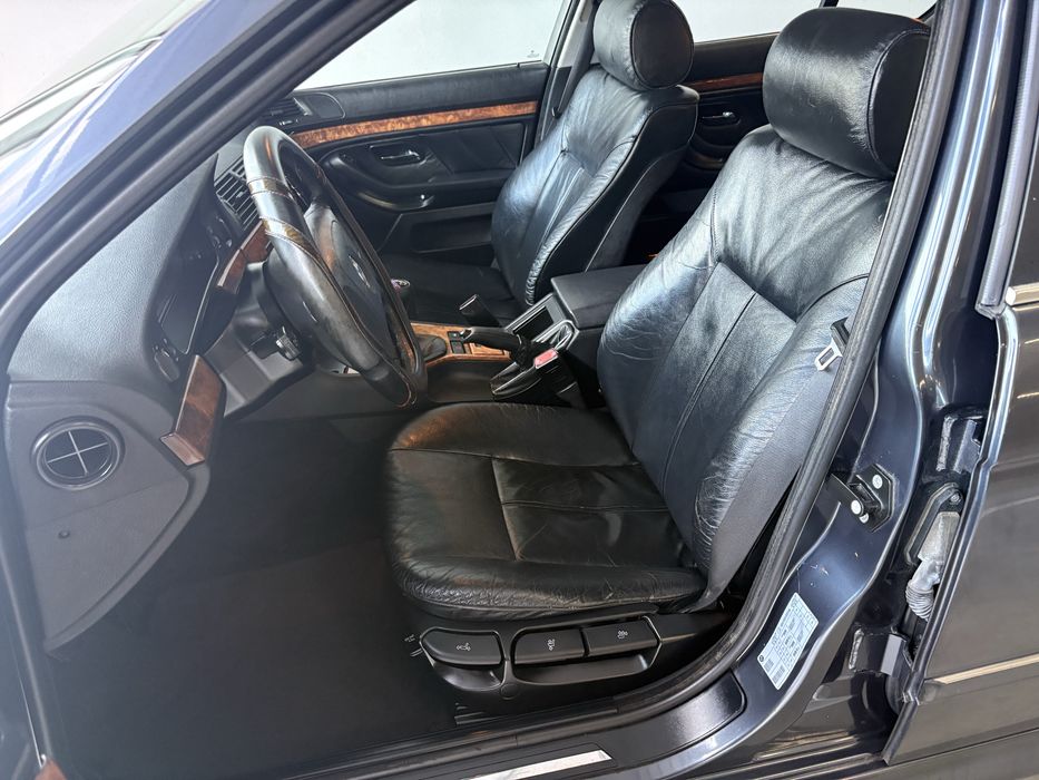BMW 520 — fotografia 6
