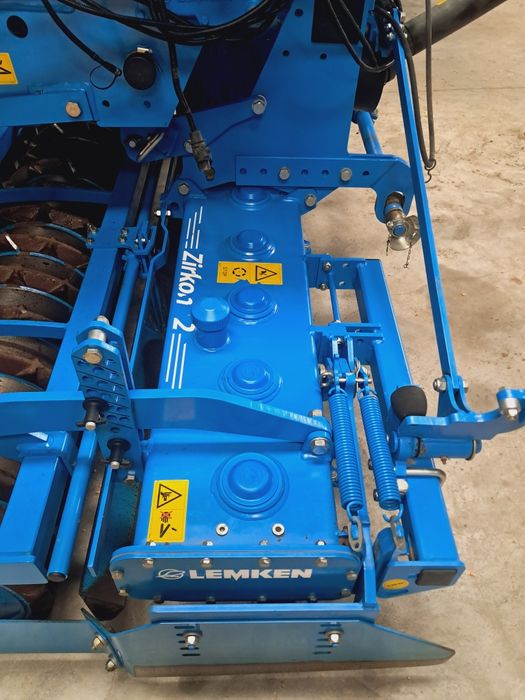 Zestaw uprawowo-siewny LEMKEN ZIRKON 12/300 i SOLITAR 8 ! Jak nowy !!!