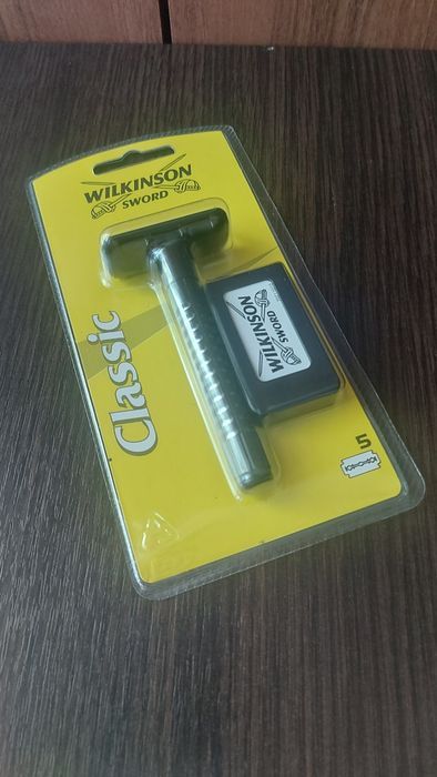 Бритва Т - образна WILKINSON