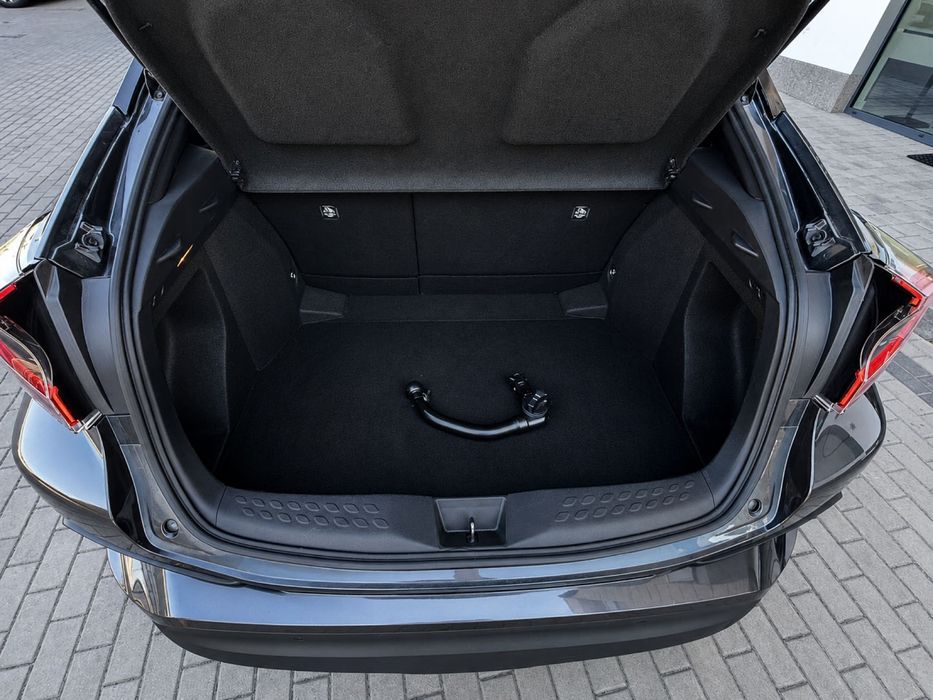 Toyota C-HR, 1.8, hybryda, automat, premium
