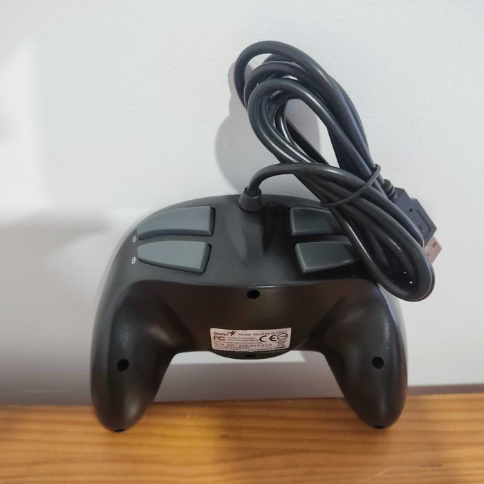 Genius Maxfire G-08XU PC Gamepad, Brand New in Box64740937188097121