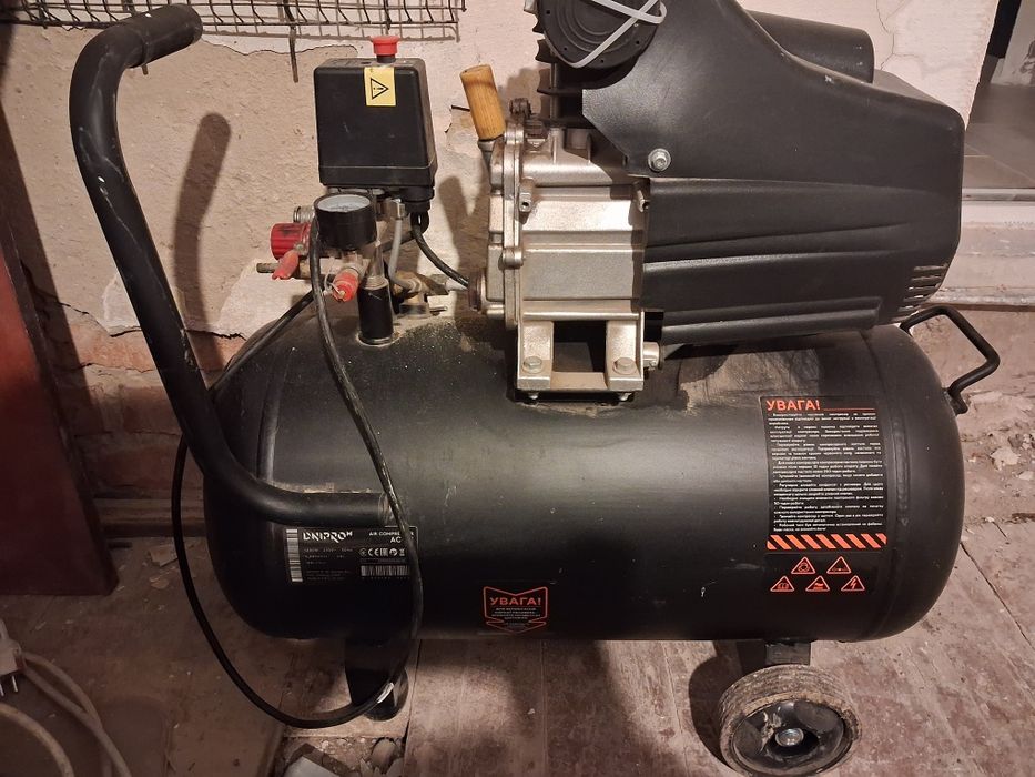 Компресар повітряний Дніпро М АС - 48