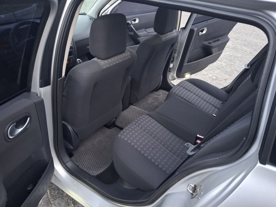 Renault Megane 2 универсал 1.6 газ/бензин