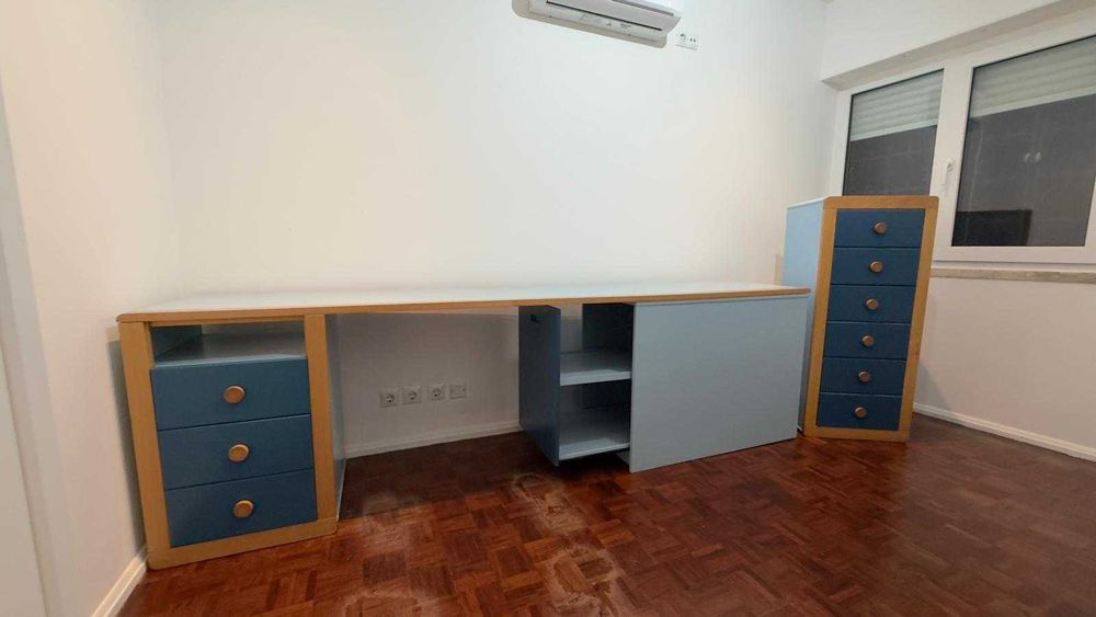 Quarto completo de Criança/Adolescente Impecável!