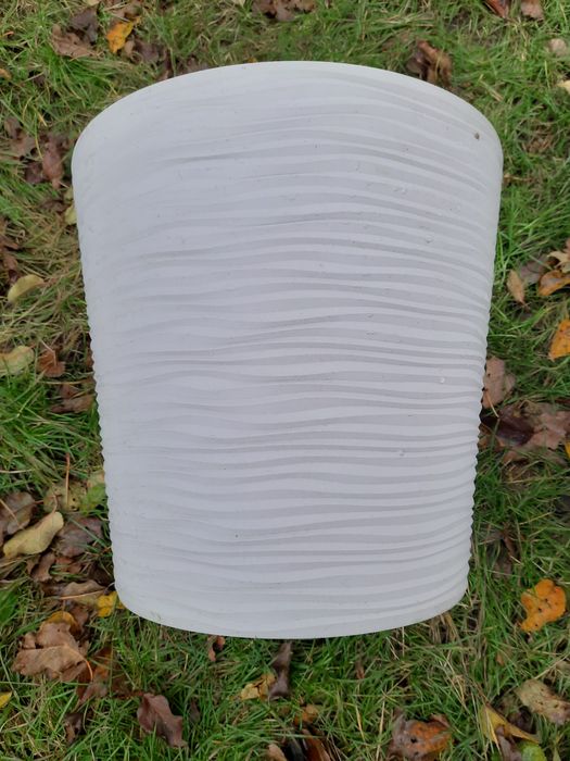 Продам квіткові вазони