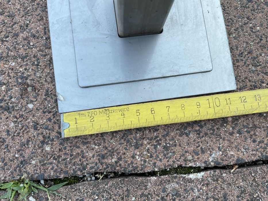 Słupki metalowe porządne