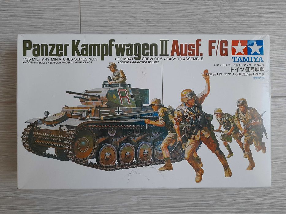 Tamiya Panzerkampfwagen II Ausf. F/G model 1:35 kolekcja 1971r wojna