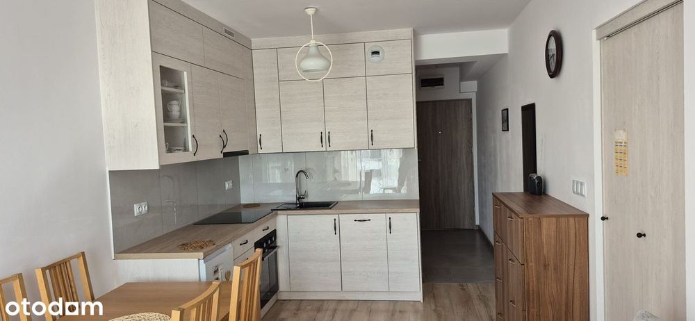 Mieszkanie dwupokojowe z balkonem.