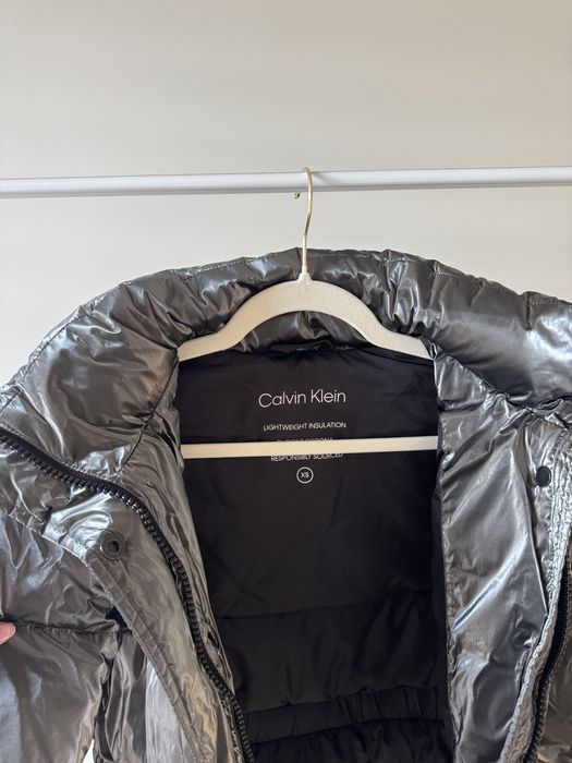 Kurtka zimowa Calvin Klein XS srebrna