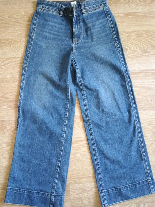 Джинсы женские широкие