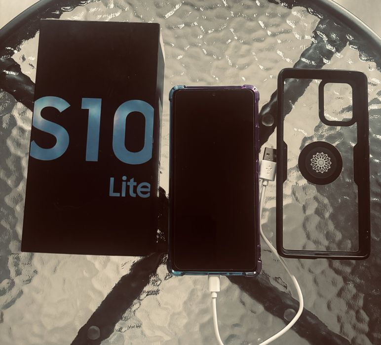 Samsung galaxy S10Lite